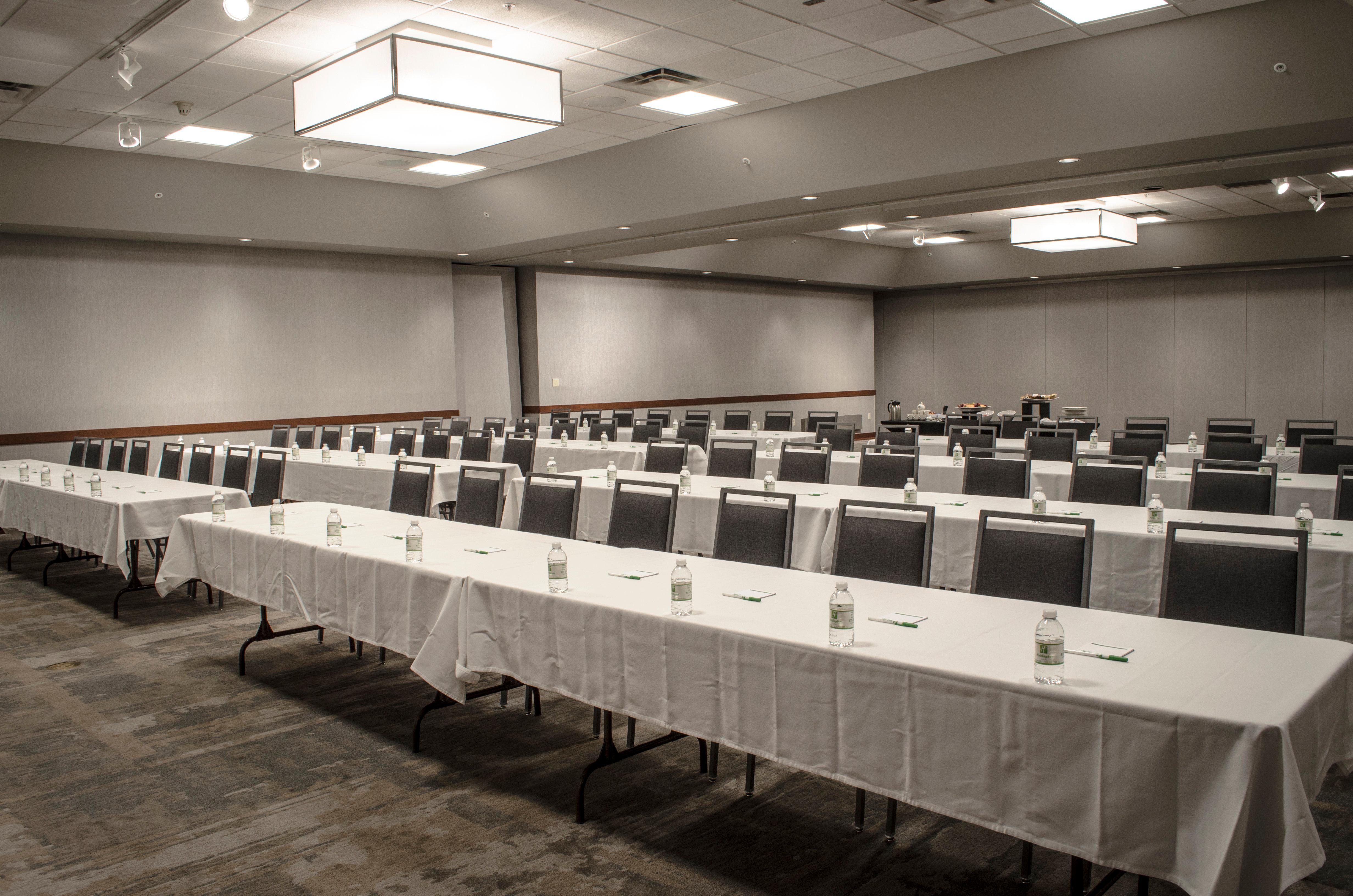 By Ihg 3* Fargo