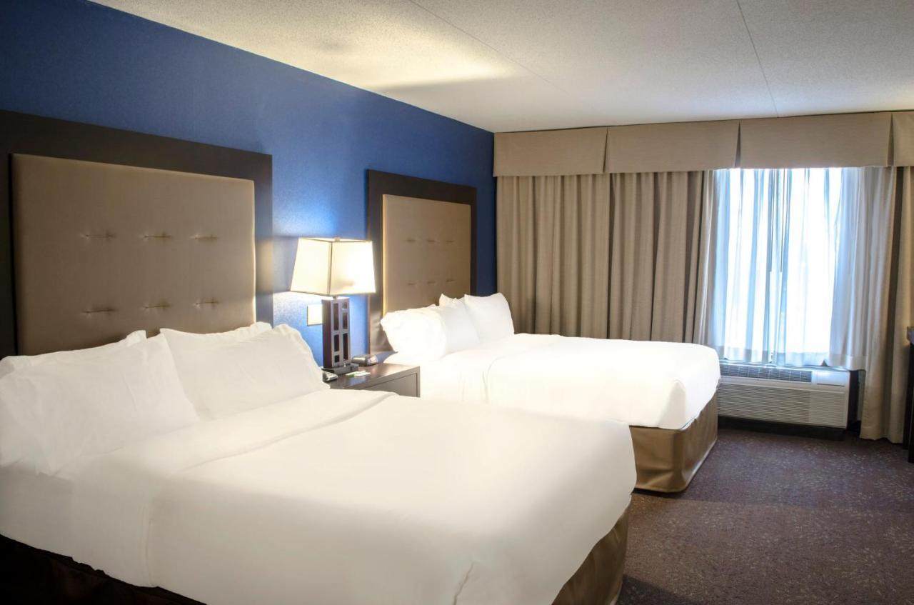 Hotel By Ihg Fargo